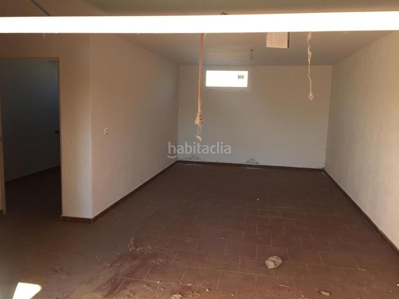 Foto 239c1481-1666-455e-84ce-acf89c922f9e. Casa adossada amb calefacció aparcament a Saelices