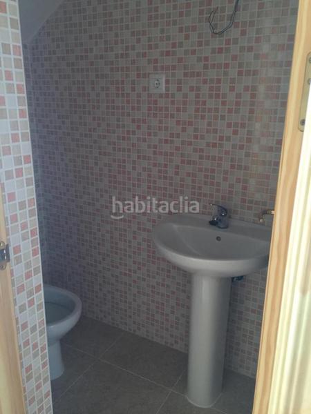 Foto e6c1921c-031e-41c7-aeca-21b9a9140a1f. Casa adossada amb calefacció aparcament a Saelices