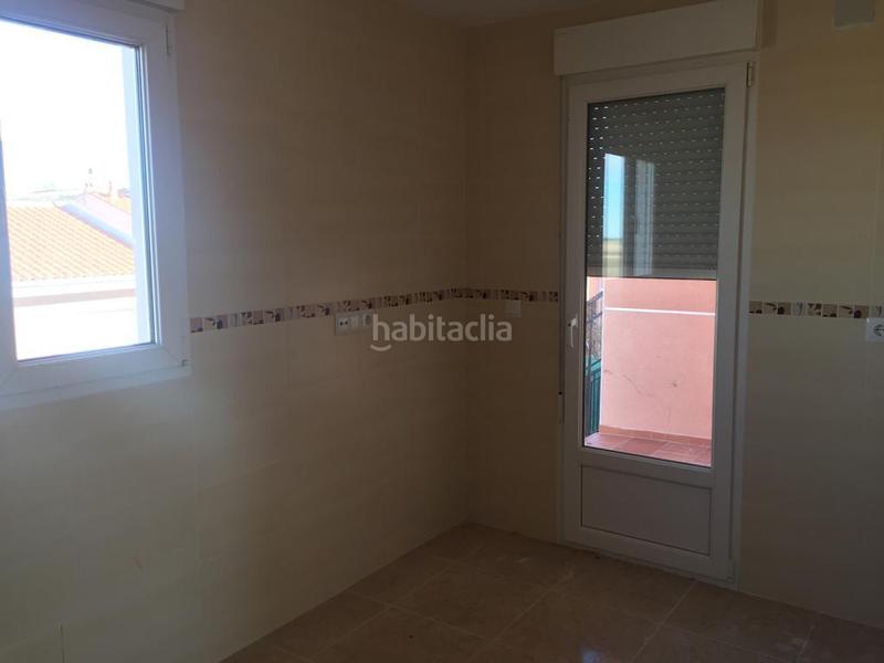 Foto 16978948-f05b-4ff6-895b-19f8d14572fb. Semi detached house with heating parking in Saelices