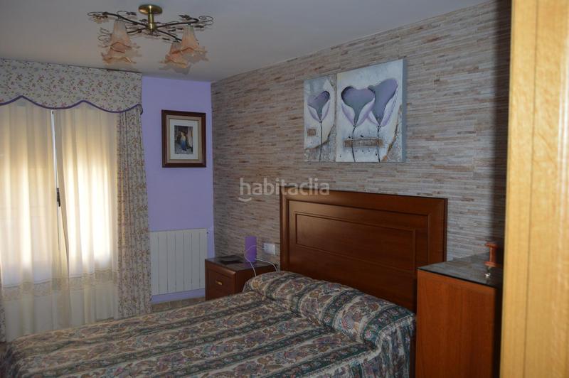 Foto d4834352-9b70-4f27-9b46-04fc0f87027f. Masia a Saelices