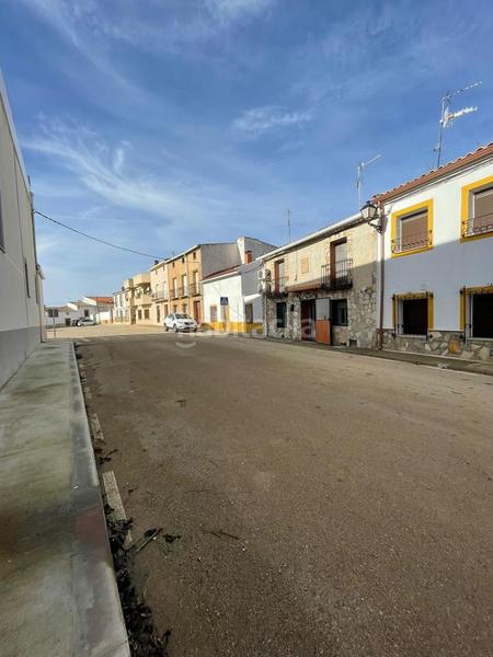 Foto e4987266-fe0c-4da7-9475-be9602082e78. Masía en Rozalén del Monte