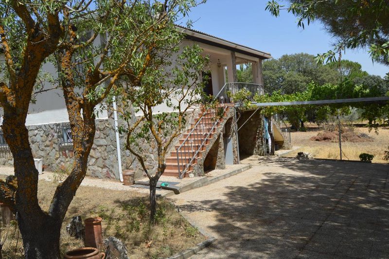 Foto 4bd0ca1d-96f9-4bc9-9aaf-8fac69399322. Casa amb calefacció aparcament a Villar de Cañas