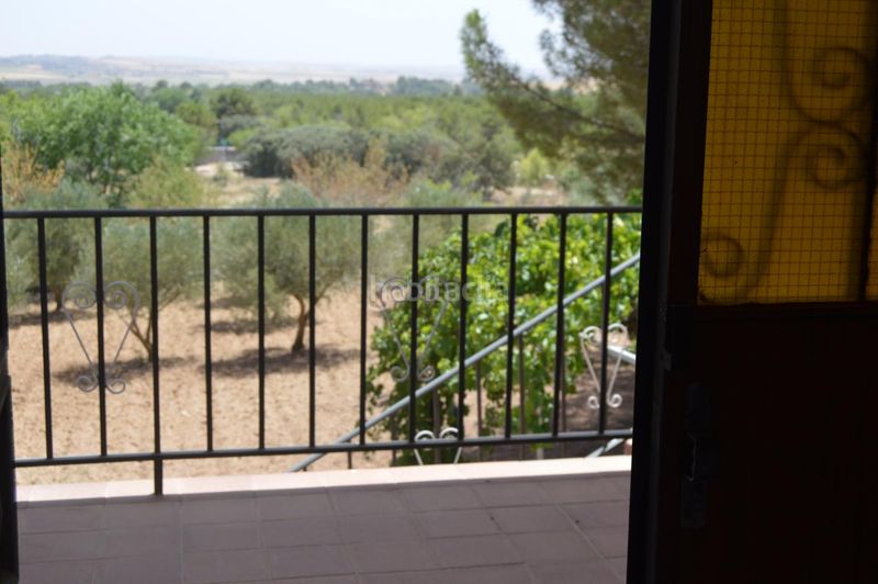 Foto 779fedeb-ecd0-461e-b185-4b5f3930edf1. Casa amb calefacció aparcament a Villar de Cañas