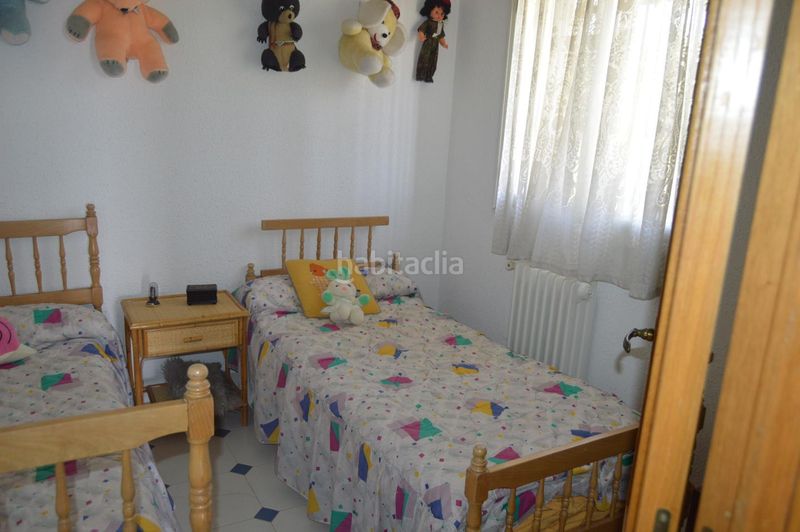 Foto d8ba943d-b612-4fa1-ad7c-a14bb0588de3. Casa amb calefacció aparcament a Villar de Cañas