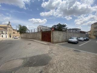 Terreny residencial  Calle cruz de la oliva. Solar urbano en el centro de tarancón, frente al ayuntamiento. e