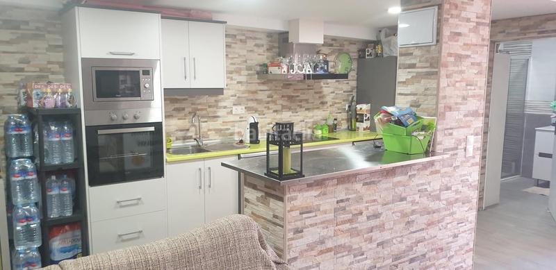 Foto b09b1833-99b4-48ab-8074-e0e351e9d3d0. Casa adossada amb calefacció a Saelices