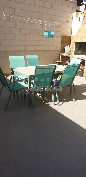 Foto f080666b-8160-4f19-bb0f-2de618f20f46. Casa adossada amb calefacció a Saelices