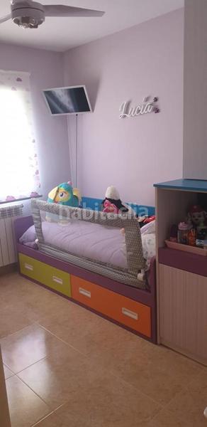 Foto fcd448fe-879b-4278-b089-a1d34111cbf9. Semi detached house with heating in Saelices