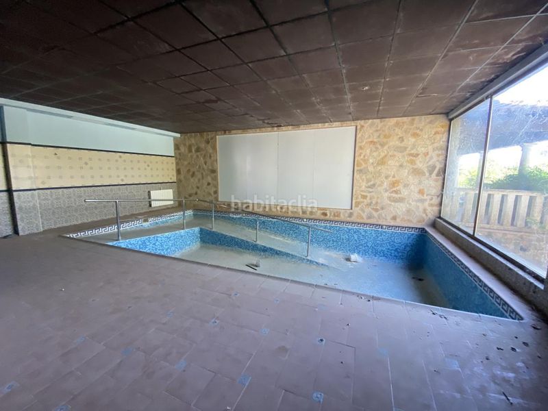 Foto a61c76c0-3298-4c79-adf1-364f39e5cea0. Edificio in Belmonte
