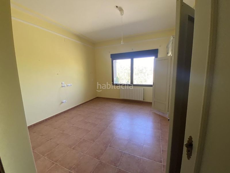 Foto fcab34d0-0b21-475c-b8e9-fb88f7e765b0. Edificio in Belmonte