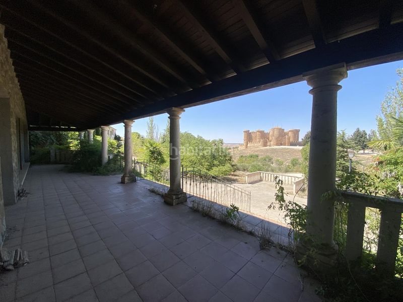 Foto bf443d59-6a88-46ec-be39-d6adcf831535. Edifici a Belmonte