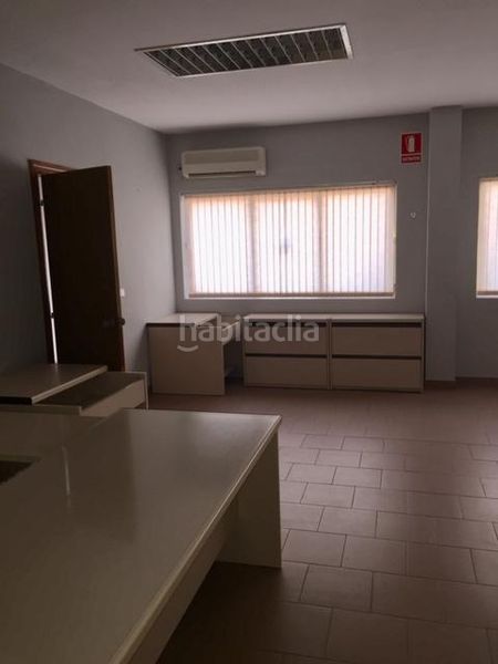 Foto 5a4511f2-d45f-478f-9fc5-90a93198377e. Lloguer local comercial a Tarancón
