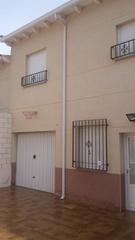 Casa  N/a. Chalet adosado en tribaldos, población cercana a tarancón (5 min