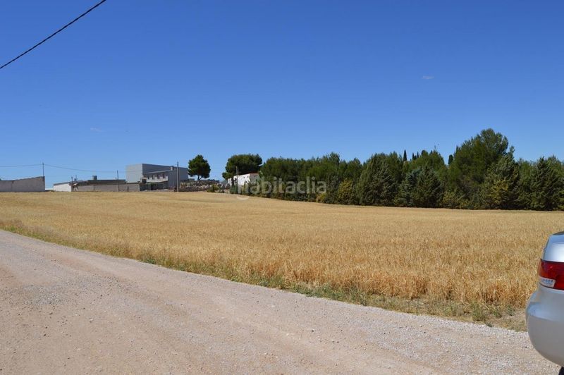 Foto b556d970-70b5-47a4-afd6-59151691eb9f. Terreny residencial a Perales del Río Getafe