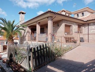 Casa  Basilio garrido nieves. Casa  chalet en calle basilio garrido nieves, horcajo de santiag