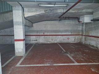 Miete Autoparkplatz in Carrer de sant gervasi de cassoles 41. Plaza de parking