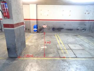 Aparcament cotxe a Carrer de muntaner 545. Fácil acceso