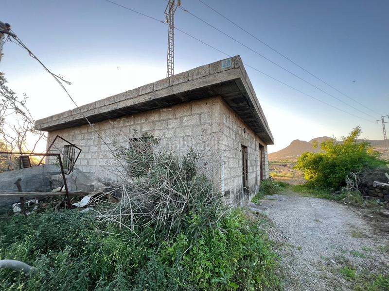 Foto 233e997b-1344-4654-8875-a29bfa770616. Finca rústica a camino cardon alto 6 a Buzanada Arona