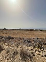 Finca rústica a El Salto. Terreno con cuarto aperro