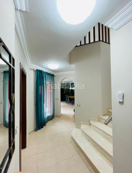 Foto 1f24b6e5-f6b9-4bfd-a67a-fa5299f1a0a4. Xalet amb aparcament piscina a Los Cristianos Arona