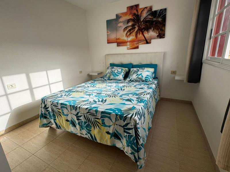 Foto cc85063c-b4fc-4580-94f3-e14f47adacd6. Apartamento en Los Cristianos Arona