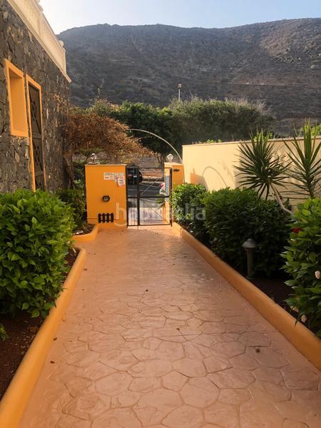 Foto f41513e8-2832-4200-babf-fbbadc8c79ac. Piso en Los Cristianos Arona