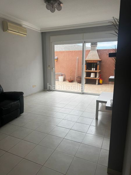 Foto 058d3dae-40d1-42c2-a71c-7673d395b0e2. Casa aparellada amb aparcament a Fañabé - Ifonche y Benítez Adeje