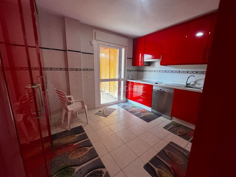 Foto e6841b64-1498-4a8c-9294-8a92ff543979. Casa aparellada amb aparcament a Fañabé - Ifonche y Benítez Adeje