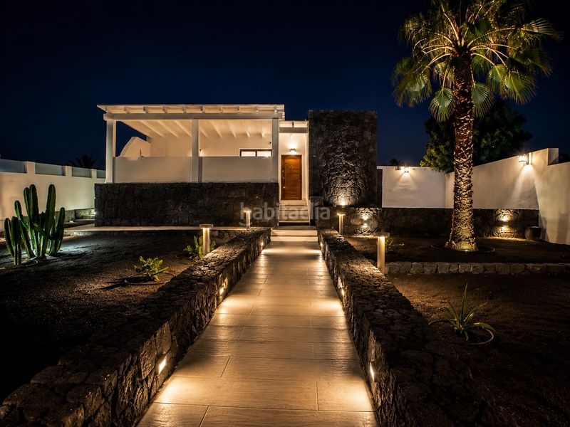 Foto 0e61afba-3271-40d0-9113-e93efa1a2784. Casa amb aparcament a Tahiche Teguise
