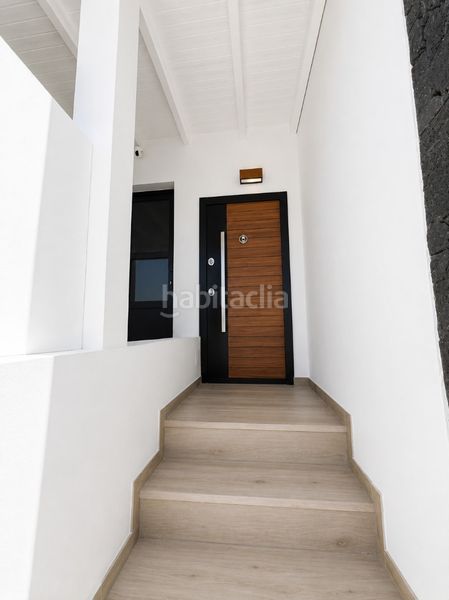 Foto defe07be-c3db-4461-a0f5-de9ae3e36fe7. Casa amb aparcament a Tahiche Teguise