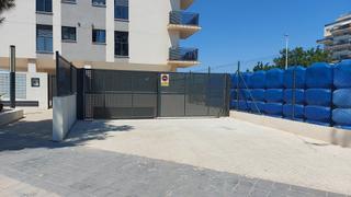 Aparcament cotxe a Avinguda de la generalitat 30