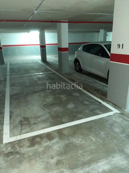 Foto 2109b82e-f8f4-4ca2-86ac-4e343b9f8f2c. Parking coche en avinguda de la generalitat 18 en Moncofa