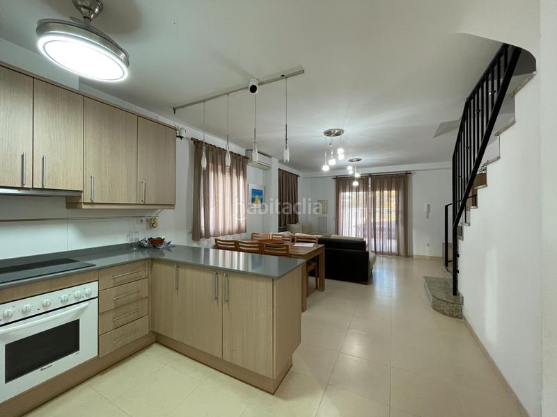 Foto 63f7f85b-b95c-4435-b0c7-d8ad9fd58a2e. Doppelhaus mit parking in La Torre-Playa de Chilches Moncofa