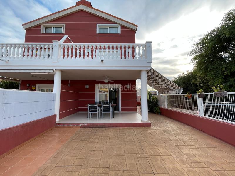 Foto d0f96d6d-dfad-42c1-82f5-bce85332f15a. Doppelhaus mit parking in La Torre-Playa de Chilches Moncofa