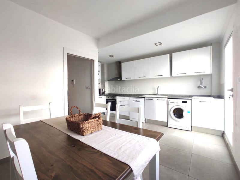 Foto 3d22a37a-6120-409d-bd7f-8a1bd77549de. Casa bifamiliare con riscaldamento parcheggio in Canet d´en Berenguer