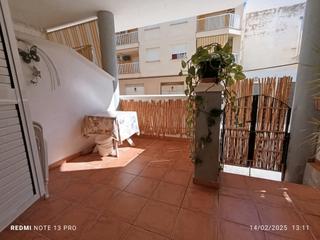 Appartement  Carrer isaac peral. Apartamento  a segunda línea de la playa