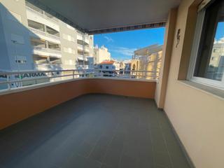 Lloguer Apartament  Avinguda de l'ermita. Piso en alquiler