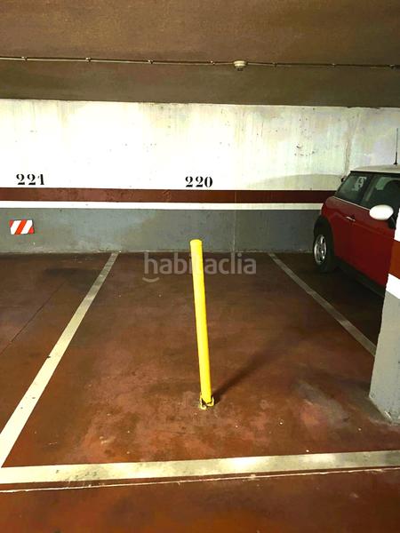 Foto 98498405-5e84-4675-8d1c-968b0c3e3807. Aparcament cotxe a avenida hermanos bou 42 a Zona Avenida del Mar Castellón de la Plana