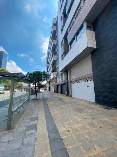 Foto c1332457-5344-4927-8f4a-3bda8b6bf8e9. Aparcament cotxe a avenida hermanos bou 42 a Zona Avenida del Mar Castellón de la Plana