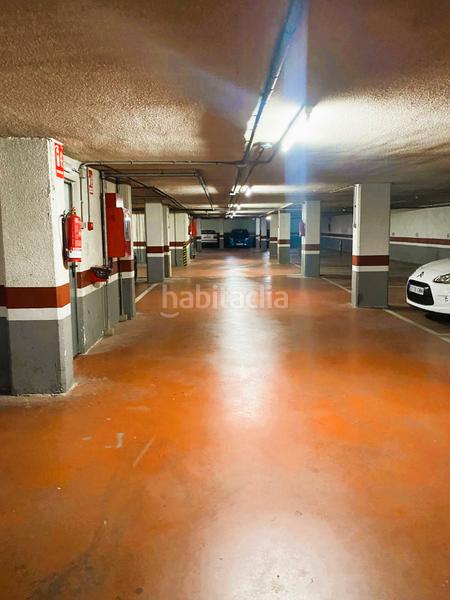 Foto ec84ccdf-8faa-48b9-aebe-c67deabc5009. Autoparkplatz in avenida hermanos bou 42 in Zona Avenida del Mar Castellón de la Plana