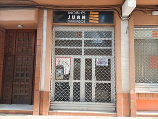 Business premise in Plaça del Mercat 4