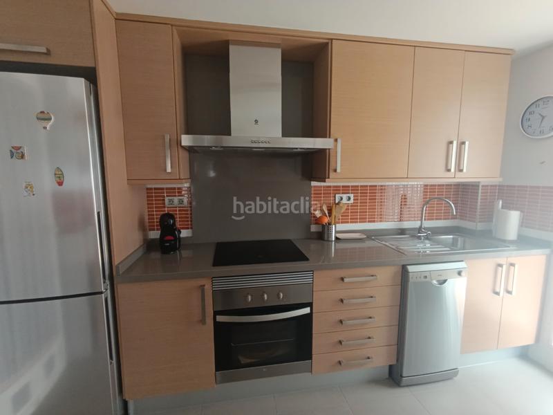 Foto 9aedb1e9-ca8d-4617-bc1f-30016e2e4a93. Casa adosada magnifico adosado disponible para comprar en Moncofa