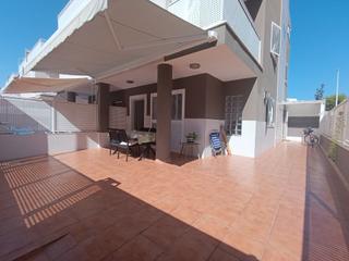 Casa adossada  Carrer tamarit. Magnifico adosado disponible para comprar