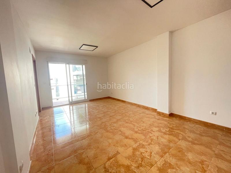 Foto aa426fae-610b-4a9c-9808-31a3287f0641. Alquiler piso  alquiler anual pueblo en Moncófar Pueblo Moncofa