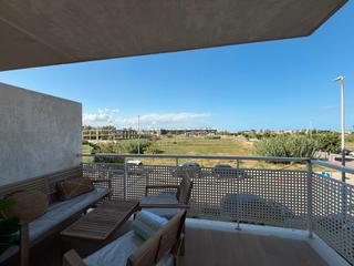 Lloguer Apartament  Avenida mediterrani. Piso recien reformado con vistas al mar, garaje, piscina