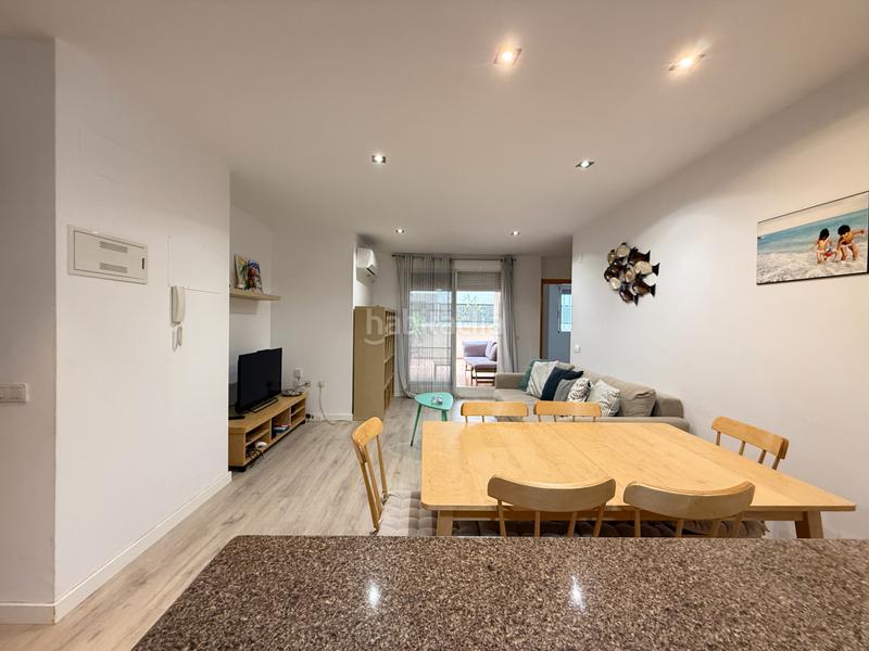 Foto cd9df810-8930-44a7-9a41-0e25fd2ee0e4. Apartamento excelente apartamento playa con piscina en Moncofa