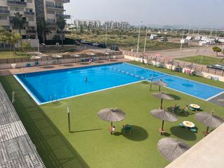 Appartement  Carrer lugo. Apartamento en un complejo  con piscina