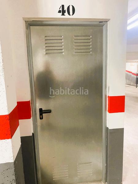 Foto ab55d7fb-a0a6-4d0c-953f-e7b556bba00d. Autoparkplatz in Vall d´Uixó (la)