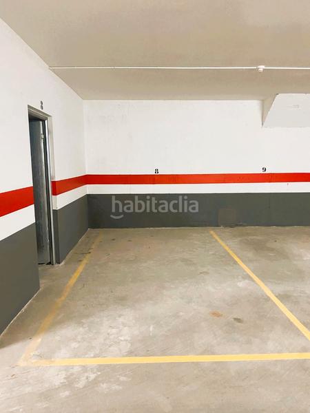 Foto c4fd60d0-32d3-42a9-88c3-eb00b925a695. Autoparkplatz in Vall d´Uixó (la)