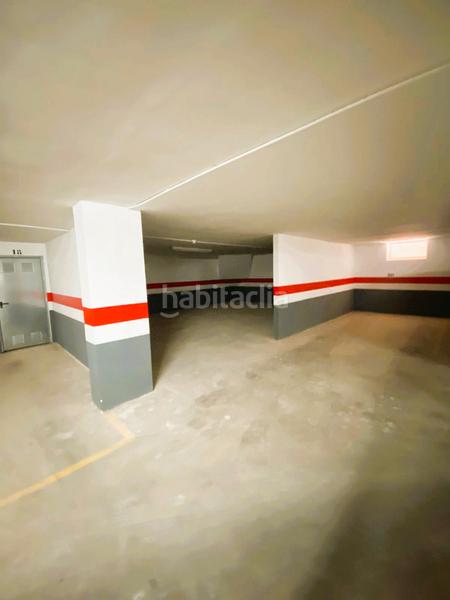 Foto dd087e6c-5dd1-4caa-8e14-0f8d597d8b08. Autoparkplatz in Vall d´Uixó (la)